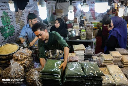 برگزاری نمایشگاه بهاری با تخفیفات بین ۲۰ تا ۶۰ درصد بر روی کالاها آغاز می‌شود