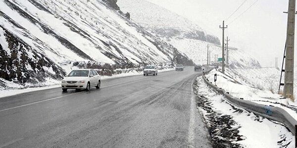 احتمال سقوط بهمن و طغیان رودخانه‌ها در مناطق کوهستانی و پربارش