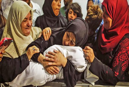 بسته شدن دفتر “تجسمی فجر۱۶” و لغو نمایش اعتراض به کودک‌کشی در غزه