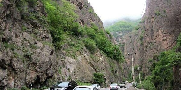 تردد روان در محورهای هراز و فیروزکوه و آزادراه قزوین - رشت