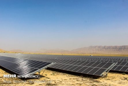 اجرای قرارداد ساخت ۴۰۰۰ نیروگاه خورشیدی تکمیل شد.