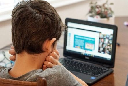 محدودیت در دستیابی به سود از اطلاعات کودکان در آمریکا