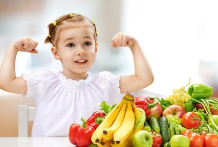 چگونه با بدغذایی کودکان برخورد کنیم: اصرار والدین اشتباه است