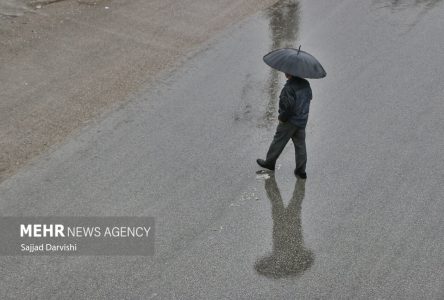 احتمال بارش باران در تهران و البرز و وجود ریسک منابع آبی گرفتگی معابر