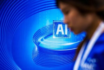 تأیید بیش از ۴۰ مدل AI در چین