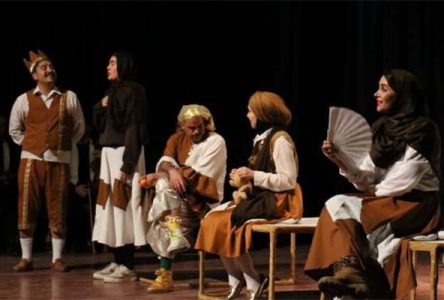 «زندگی نامه یک کمدین» به صحنه نمایش فجر می آید/ اجرا ۶ بهمن در تالار محراب