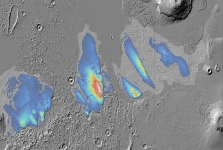کشف اقیانوس کم عمق یخ مدفون در سطح مریخ