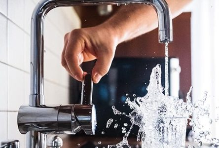 اهمیت صرفه‌جویی در مصرف منابع آبی در روزهای خانه‌تکانی
