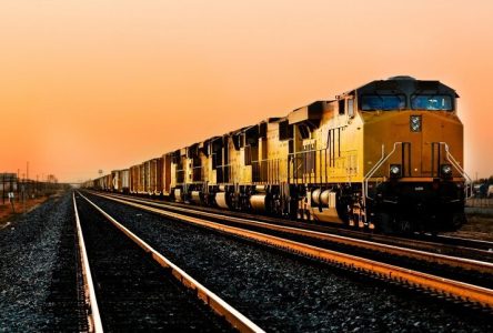 رشد ۲۸ درصدی فروش خارجی ریلی در راه آهن شمال شرق ۲ به ثبت رسید.