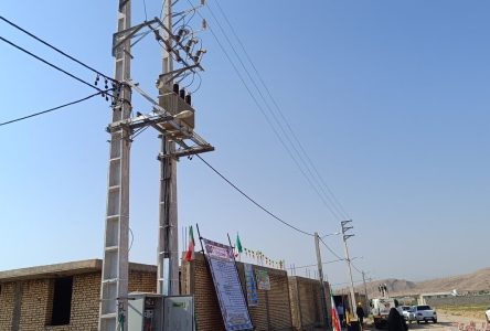 شبکه برق ۱۵ هزار و ۵۶۰ روستا بهبود یافت