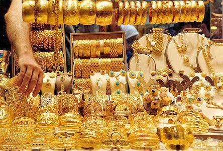 چرا در ایران قیمت طلا با کاهش قیمت انس جهانی تغییر نکرد؟
