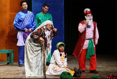 ۴ نمایش در بخش مهمان جشنواره ملی صحنه نمایش کودک اردکان به روی صحنه می‌رود.