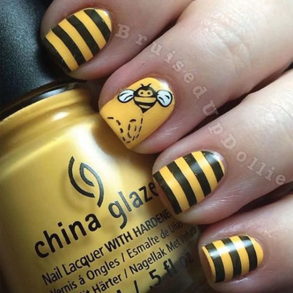 مدل ناخن طلایی و مشکی زنبوری زیبا