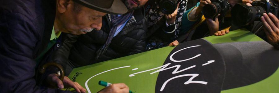 علی نصیریان در جشن پایان دوره مکتبخانه سنگلج/بومی‌سازی آثار خارجی