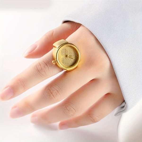 مدل انگشتر ساعتی ساده طلایی زیبا