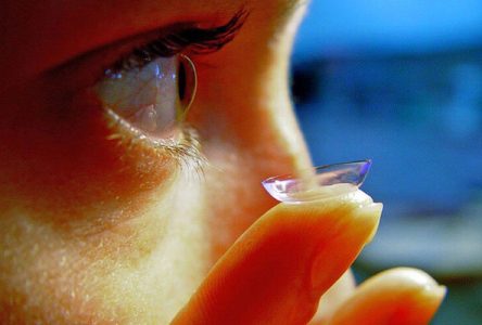 تسریع درمان زخم چشم با استفاده از لنز