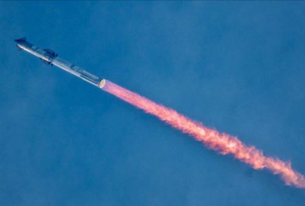 موشک ابری استارشیپ برای سومین بار پرتاب شد