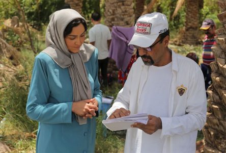 “نشرنویس کیهان بر روی میز”